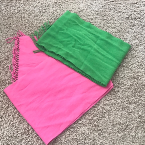 Cashmere Scarf Bundle - Picture 2 of 4